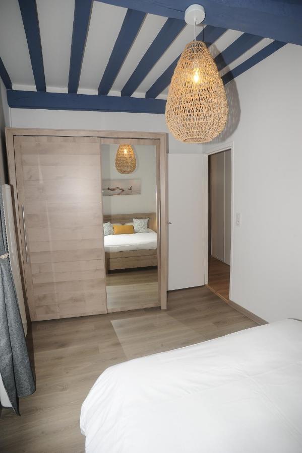 Au Colombage Bleu 2 A 4 Pers Apartment Dieppe Exterior photo